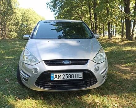 Сірий Форд С-Макс, об'ємом двигуна 1.6 л та пробігом 235 тис. км за 9500 $, фото 1 на Automoto.ua