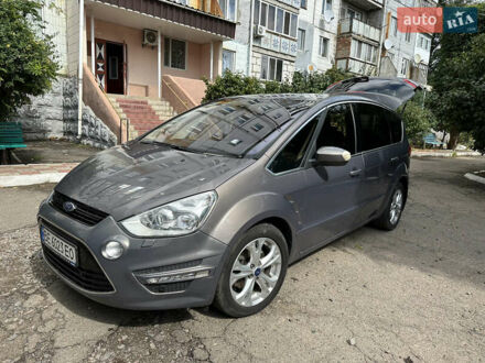 Форд С-Макс 2013 у Кодыме на Automoto.ua Сірий Форд С-Макс, об'ємом двигуна 2 л та пробігом 200 тис. км за 10000 $, фото 1 на Automoto.ua