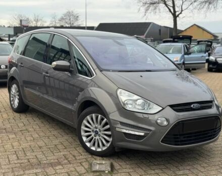 Серый Форд С-Макс, объемом двигателя 1.6 л и пробегом 83 тыс. км за 7600 $, фото 1 на Automoto.ua