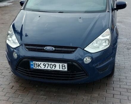 Синій Форд С-Макс, об'ємом двигуна 2 л та пробігом 263 тис. км за 8800 $, фото 1 на Automoto.ua