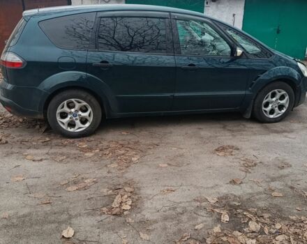 Зелений Форд С-Макс, об'ємом двигуна 2 л та пробігом 283 тис. км за 6800 $, фото 2 на Automoto.ua