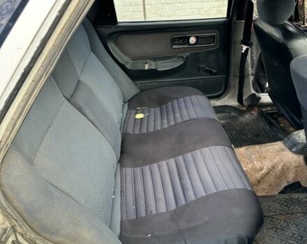 Форд Скорпио 1985 в Кривом Роге на Automoto.ua Белый Форд Скорпио, объемом двигателя 2 л и пробегом 2 тыс. км за 1194 $, фото 4 на Automoto.ua