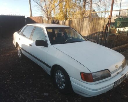 Белый Форд Скорпио, объемом двигателя 2 л и пробегом 300 тыс. км за 1075 $, фото 1 на Automoto.ua