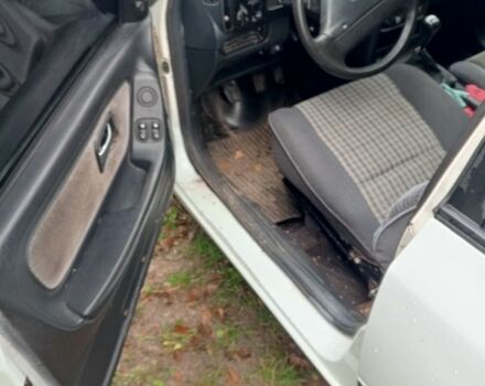 Білий Форд Скорпіо, об'ємом двигуна 2 л та пробігом 250 тис. км за 750 $, фото 2 на Automoto.ua