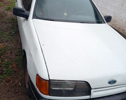 Білий Форд Скорпіо, об'ємом двигуна 2 л та пробігом 250 тис. км за 750 $, фото 3 на Automoto.ua