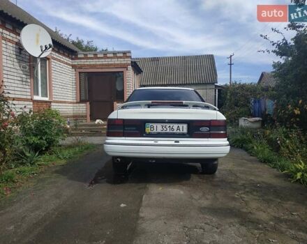 Белый Форд Скорпио, объемом двигателя 2.4 л и пробегом 300 тыс. км за 1600 $, фото 13 на Automoto.ua