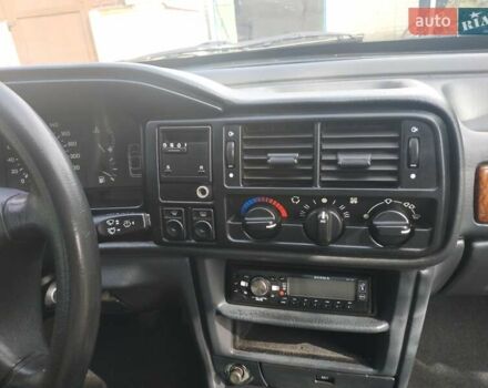 Белый Форд Скорпио, объемом двигателя 2.4 л и пробегом 300 тыс. км за 1600 $, фото 11 на Automoto.ua