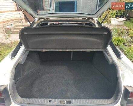 Белый Форд Скорпио, объемом двигателя 2.4 л и пробегом 300 тыс. км за 1600 $, фото 8 на Automoto.ua