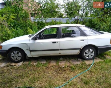 Білий Форд Скорпіо, об'ємом двигуна 1.99 л та пробігом 372 тис. км за 840 $, фото 3 на Automoto.ua