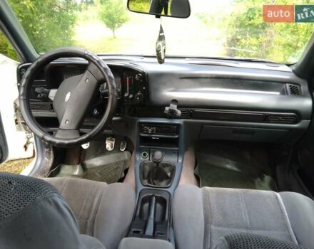 Білий Форд Скорпіо, об'ємом двигуна 1.99 л та пробігом 372 тис. км за 840 $, фото 9 на Automoto.ua