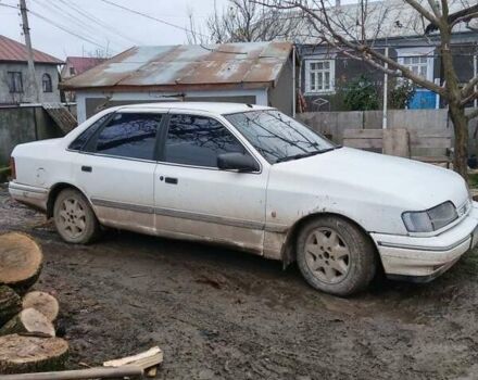 Белый Форд Скорпио, объемом двигателя 2 л и пробегом 300 тыс. км за 800 $, фото 1 на Automoto.ua