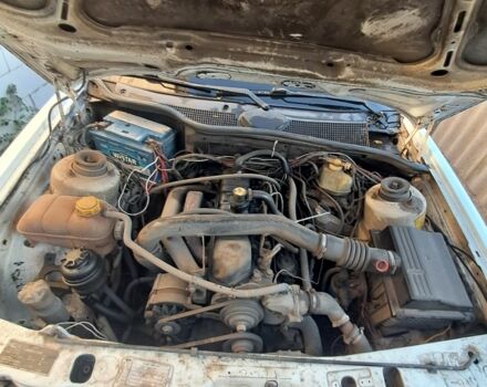 Белый Форд Скорпио, объемом двигателя 2 л и пробегом 30 тыс. км за 1300 $, фото 2 на Automoto.ua