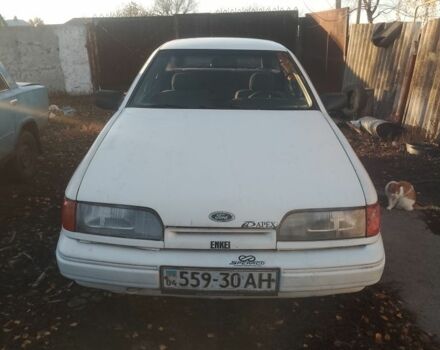 Форд Скорпио 1986 в Новомосковске на Automoto.ua Белый Форд Скорпио, объемом двигателя 2 л и пробегом 300 тыс. км за 1075 $, фото 1 на Automoto.ua