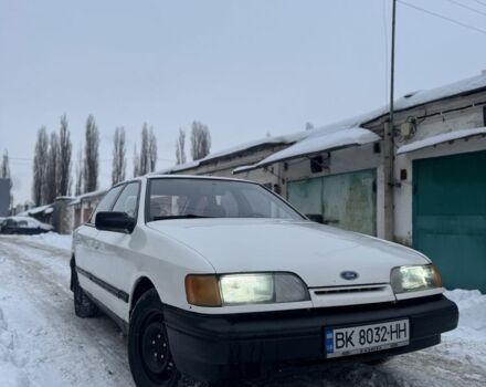 Білий Форд Скорпіо, об'ємом двигуна 2 л та пробігом 420 тис. км за 950 $, фото 1 на Automoto.ua