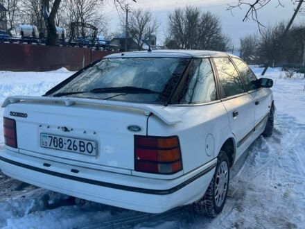 Білий Форд Скорпіо, об'ємом двигуна 2 л та пробігом 380 тис. км за 588 $, фото 1 на Automoto.ua