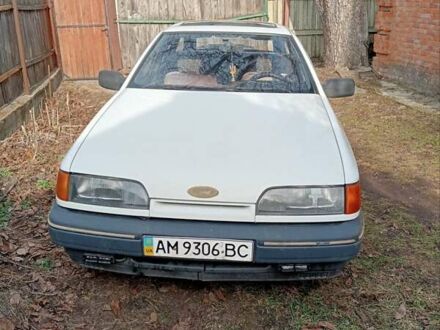 Форд Скорпио 1987 в Житомире на Automoto.ua Белый Форд Скорпио, объемом двигателя 1.8 л и пробегом 333 тыс. км за 850 $, фото 1 на Automoto.ua