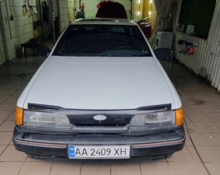 Белый Форд Скорпио, объемом двигателя 2 л и пробегом 70 тыс. км за 1200 $, фото 1 на Automoto.ua