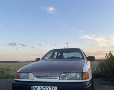 Білий Форд Скорпіо, об'ємом двигуна 2 л та пробігом 350 тис. км за 1100 $, фото 1 на Automoto.ua