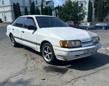 Белый Форд Скорпио, объемом двигателя 2 л и пробегом 222 тыс. км за 520 $, фото 1 на Automoto.ua