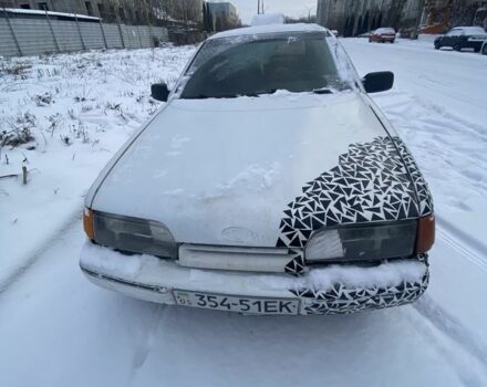 Белый Форд Скорпио, объемом двигателя 2 л и пробегом 168 тыс. км за 694 $, фото 1 на Automoto.ua