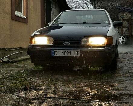 Білий Форд Скорпіо, об'ємом двигуна 2 л та пробігом 190 тис. км за 1016 $, фото 1 на Automoto.ua