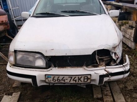 Білий Форд Скорпіо, об'ємом двигуна 2 л та пробігом 400 тис. км за 500 $, фото 1 на Automoto.ua