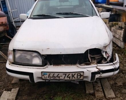 Белый Форд Скорпио, объемом двигателя 2 л и пробегом 400 тыс. км за 500 $, фото 1 на Automoto.ua