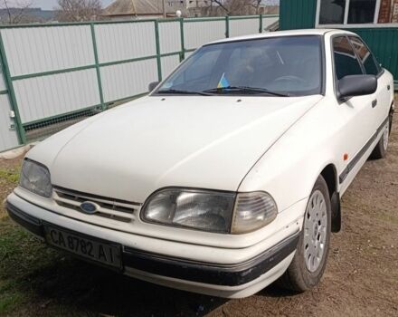 Белый Форд Скорпио, объемом двигателя 2.5 л и пробегом 250 тыс. км за 1500 $, фото 1 на Automoto.ua