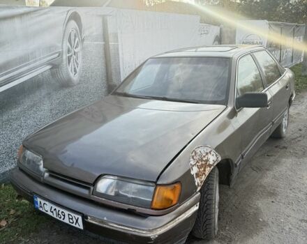 Бежевий Форд Скорпіо, об'ємом двигуна 2 л та пробігом 300 тис. км за 500 $, фото 1 на Automoto.ua