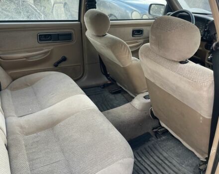 Бежевый Форд Скорпио, объемом двигателя 2 л и пробегом 300 тыс. км за 828 $, фото 3 на Automoto.ua