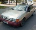Бежевый Форд Скорпио, объемом двигателя 2 л и пробегом 300 тыс. км за 932 $, фото 1 на Automoto.ua