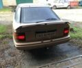 Бежевый Форд Скорпио, объемом двигателя 2.4 л и пробегом 300 тыс. км за 1250 $, фото 2 на Automoto.ua
