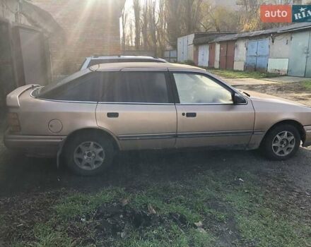 Бежевый Форд Скорпио, объемом двигателя 2.4 л и пробегом 300 тыс. км за 1250 $, фото 4 на Automoto.ua