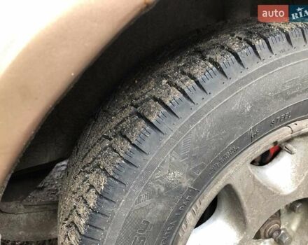 Бежевый Форд Скорпио, объемом двигателя 2.4 л и пробегом 300 тыс. км за 1250 $, фото 14 на Automoto.ua