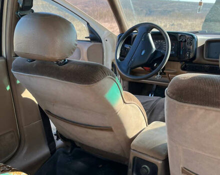 Бежевый Форд Скорпио, объемом двигателя 2 л и пробегом 350 тыс. км за 1300 $, фото 17 на Automoto.ua