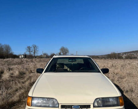 Бежевый Форд Скорпио, объемом двигателя 2 л и пробегом 350 тыс. км за 1300 $, фото 10 на Automoto.ua