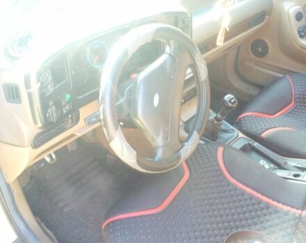 Бежевый Форд Скорпио, объемом двигателя 2.5 л и пробегом 2 тыс. км за 1310 $, фото 4 на Automoto.ua