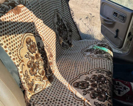 Бежевый Форд Скорпио, объемом двигателя 2 л и пробегом 350 тыс. км за 1300 $, фото 4 на Automoto.ua