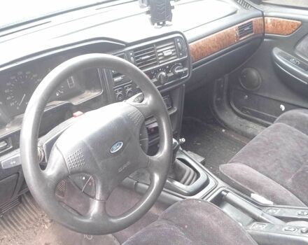 Черный Форд Скорпио, объемом двигателя 2.9 л и пробегом 200 тыс. км за 879 $, фото 4 на Automoto.ua