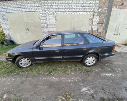 Форд Скорпио 1988 в Бердичеве на Automoto.ua Черный Форд Скорпио, объемом двигателя 2 л и пробегом 300 тыс. км за 550 $, фото 1 на Automoto.ua