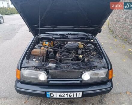 Черный Форд Скорпио, объемом двигателя 1.99 л и пробегом 140 тыс. км за 1600 $, фото 6 на Automoto.ua