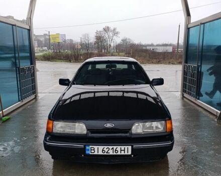 Черный Форд Скорпио, объемом двигателя 2 л и пробегом 141 тыс. км за 1600 $, фото 1 на Automoto.ua