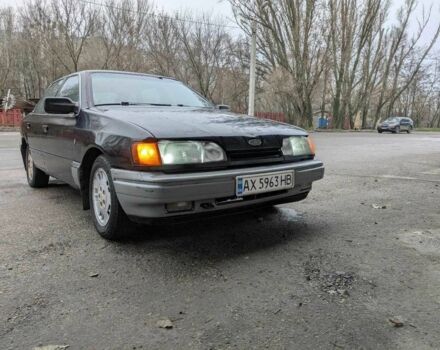 Черный Форд Скорпио, объемом двигателя 2 л и пробегом 300 тыс. км за 678 $, фото 1 на Automoto.ua