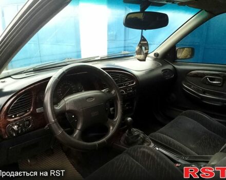 Фіолетовий Форд Скорпіо, об'ємом двигуна 2 л та пробігом 350 тис. км за 1400 $, фото 4 на Automoto.ua