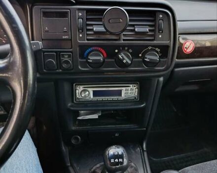 Форд Скорпіо 1994 у Броварах на Automoto.ua Фіолетовий Форд Скорпіо, об'ємом двигуна 2 л та пробігом 277 тис. км за 1700 $, фото 14 на Automoto.ua