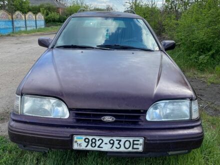 Фиолетовый Форд Скорпио, объемом двигателя 2 л и пробегом 200 тыс. км за 832 $, фото 1 на Automoto.ua