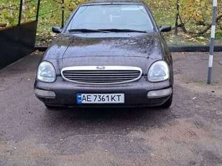 Фиолетовый Форд Скорпио, объемом двигателя 2 л и пробегом 350 тыс. км за 2200 $, фото 1 на Automoto.ua