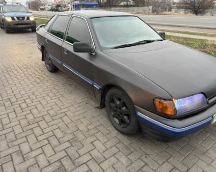 Коричневый Форд Скорпио, объемом двигателя 2 л и пробегом 300 тыс. км за 1500 $, фото 4 на Automoto.ua