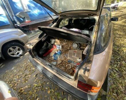 Коричневый Форд Скорпио, объемом двигателя 2 л и пробегом 300 тыс. км за 850 $, фото 10 на Automoto.ua