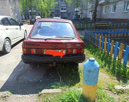 Красный Форд Скорпио, объемом двигателя 1.6 л и пробегом 350 тыс. км за 890 $, фото 7 на Automoto.ua